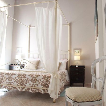 New Romantic Suite Cagliari Dış mekan fotoğraf