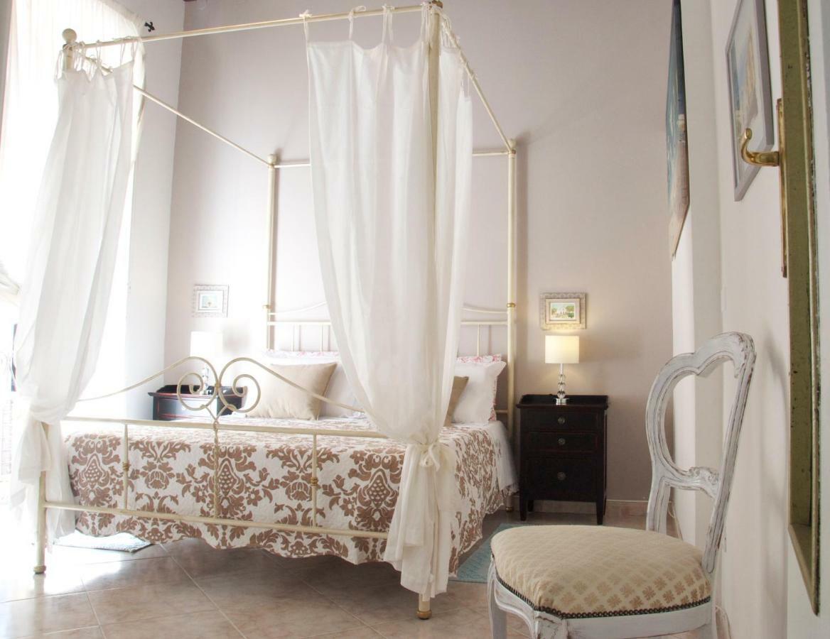 New Romantic Suite Cagliari Dış mekan fotoğraf